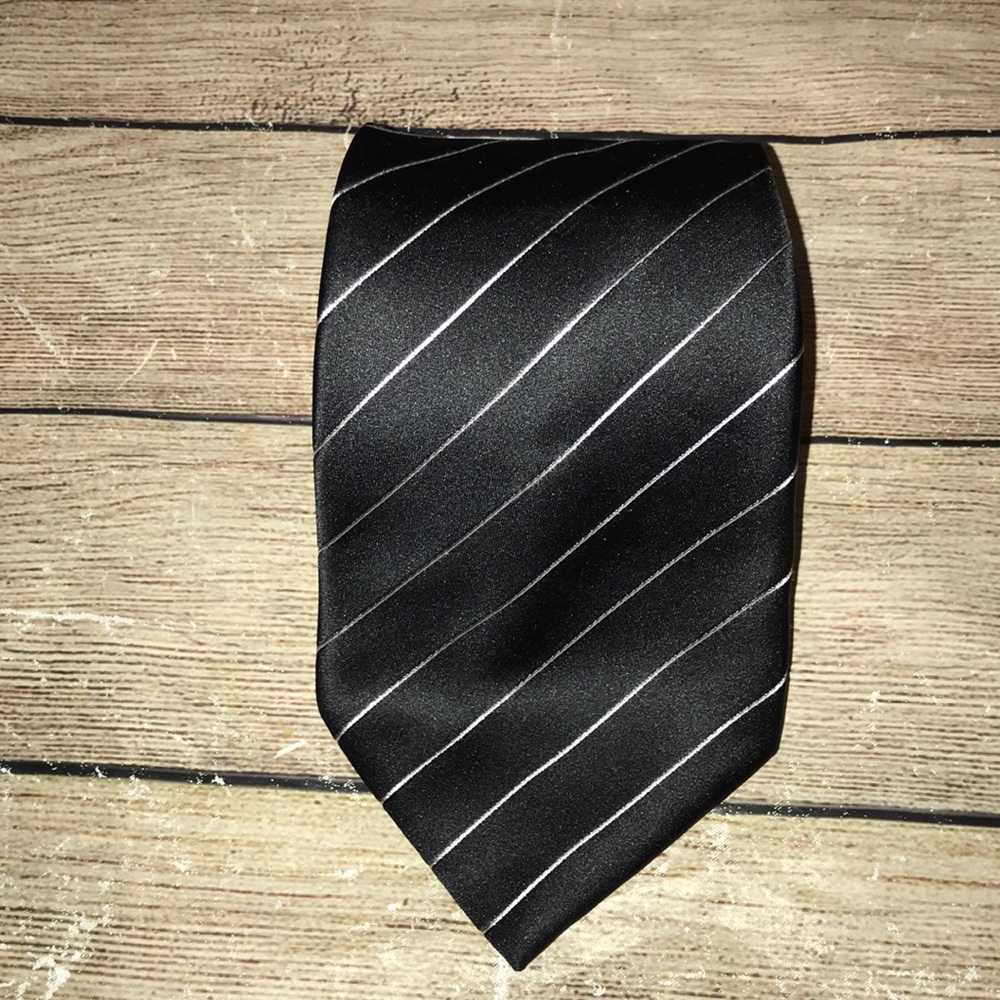 Donald Trump Signature Collection Stripe Silk Tie